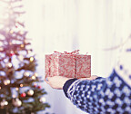 Julklappsleken: Regler och tips på presenter för 100 kronor